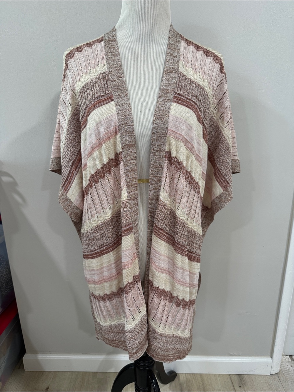 Chicos new Striped Open-Knit Cardigan in Cream, Blush & Taupe modest chic - Picture 2 of 6